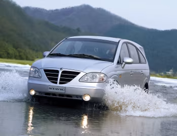 SsangYong Stavic '2004–07