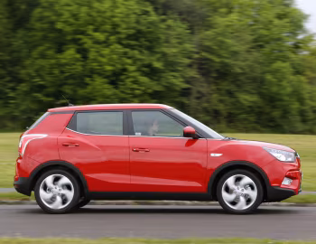 SsangYong Tivoli XGi [UK-spec] '2015–18
