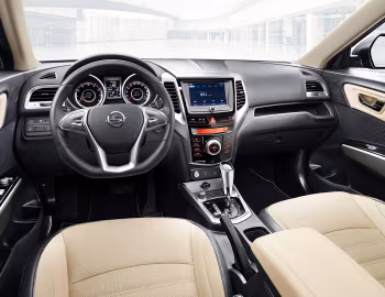 Интерьер SsangYong Tivoli [South Korea] '01.2015–07.2017