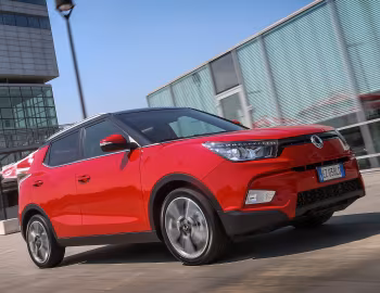SsangYong Tivoli XGi [Worldwide] '2015–18