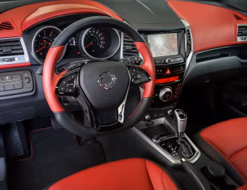 Интерьер SsangYong Tivoli XGi [Worldwide] '2015–18