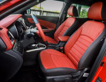 Интерьер SsangYong Tivoli XGi [Worldwide] '2015–18