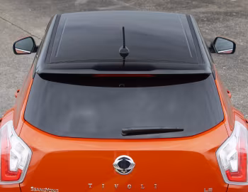 SsangYong Tivoli LE [UK-spec] '2019–20
