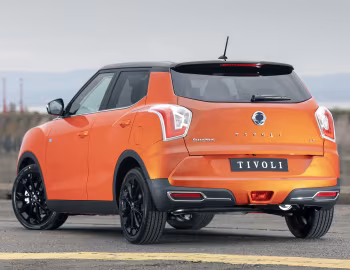 SsangYong Tivoli LE [UK-spec] '2019–20