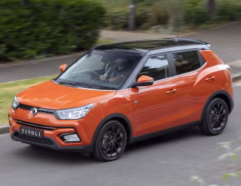 SsangYong Tivoli LE [UK-spec] '2019–20
