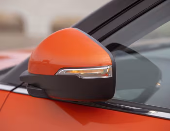 SsangYong Tivoli LE [UK-spec] '2019–20