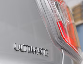 SsangYong Tivoli "Ultimate" [UK-spec] '2018–20