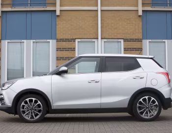 SsangYong Tivoli "Ultimate" [UK-spec] '2018–20