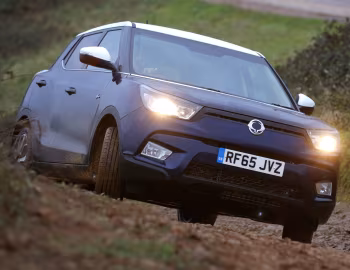 SsangYong Tivoli XDi [UK-spec] '2015–18