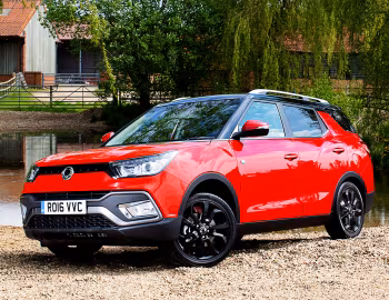 SsangYong Tivoli XLV [UK-spec] '2016–20