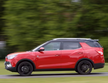 SsangYong Tivoli XLV [UK-spec] '2016–20