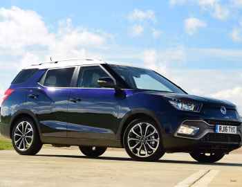 SsangYong Tivoli XLV [UK-spec] '2016–20