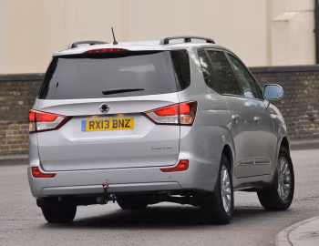 SsangYong Turismo '2013–18
