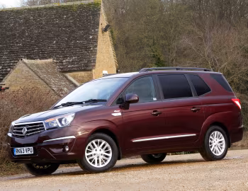 SsangYong Turismo '2013–18
