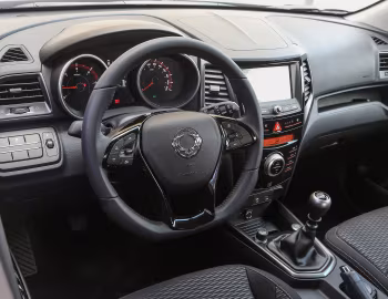 Интерьер SsangYong XLV '2016–20