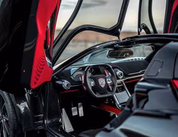 中控台 2020–至今 SSC Tuatara '2020–至今
