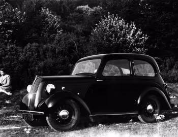 Standard Eight Saloon '1945–48