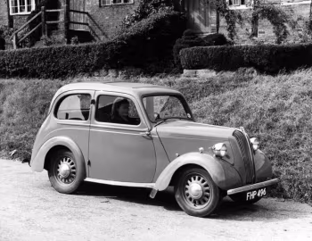 Standard Eight Saloon '1945–48
