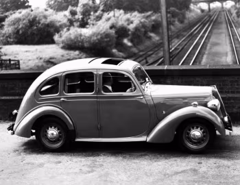Standard Flying Twelve Saloon '1938–40