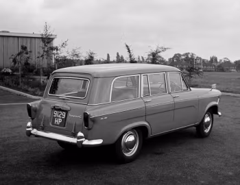 Standard Vanguard Six Estate '1960–63