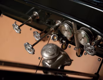 Tableau de bord 1911 Stanley Model 63 Toy Tonneau