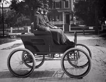 Stanley Runabout, Francis Edgar Stanley, Freelan Oscar Stanley