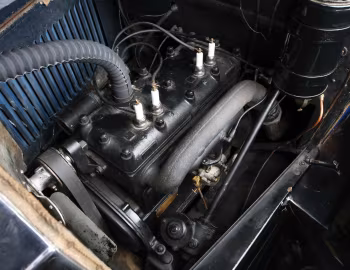 Sous la capuche 1925 Star Model F-25 Sedan
