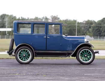 1925 Star Model F-25 Sedan