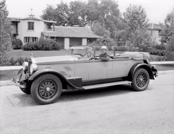 1928 Stearns-Knight Model J Touring
