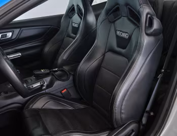 Intérieur Steeda Q500 "Tune it! Safe!" Concept '11.2025