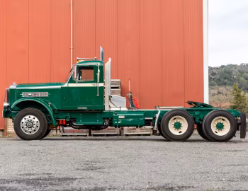 1947 Sterling RWS160H Tractor