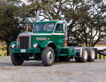 1947 Sterling RWS160H Tractor