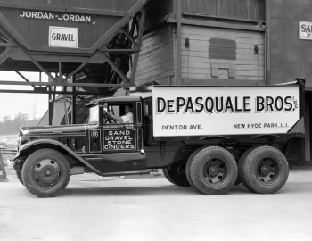 1931–38 Sterling FCS210 Dump Truck