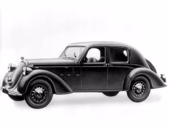 Steyr 220 Limousine 4 Türen '1937–41