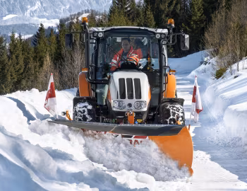 Steyr 4065 Kompakt S Municipal '2013–pr.