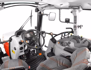 Intérieur Steyr 4095 Kompakt '2008–pr.