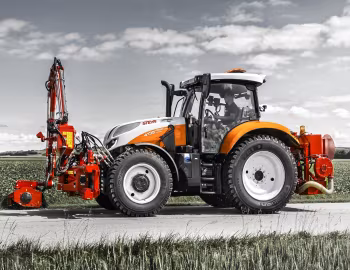 Steyr 4135 Profi CVT Municipal '2016–pr.