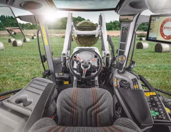 Intérieur Steyr 4140 Expert CVT '11.2022–pr.