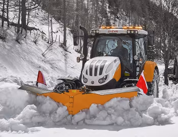 Steyr 6145 Profi Municipal '2016–pr.