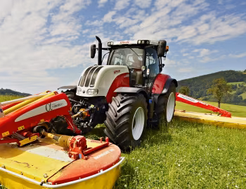Steyr 6165 CVT '2015–pr.