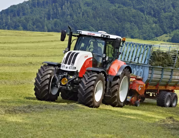 Steyr 6165 CVT '2015–pr.