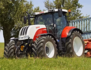 Steyr 6165 CVT '2015–pr.