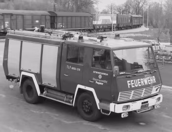 Steyr Plus 790 4×4 Rosenbauer TLFA 4000-200 '1974–????