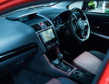 Interior Subaru Levorg STI Sport '07.2017–20