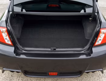 Porta-malas Subaru WRX STI Saloon [UK-spec] '2010–13