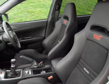 Interior Subaru WRX STI Saloon [UK-spec] '2010–13
