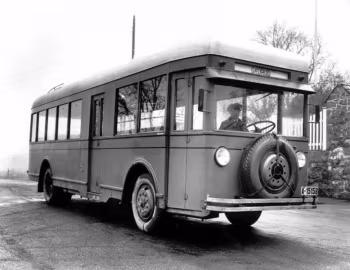 Strømmen-buss Schøyens Bilcentraler [Norway] '1931–35