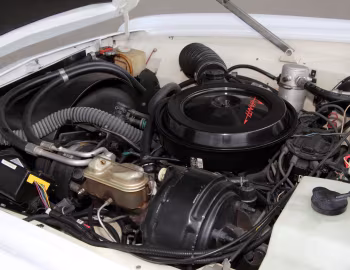 Under The Hood 1963–64 Studebaker Avanti '06.1962–12.1963