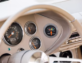 Комбинация приборов 1963 Studebaker Avanti R2