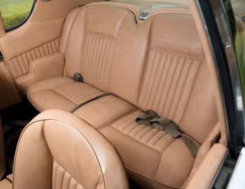 Интерьер 1963 Studebaker Avanti R2